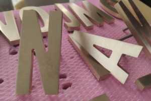 mosazna-pismena-znojmo-1809-2